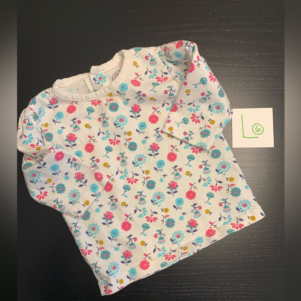 ⭐️4/$5.00⭐️ Long Sleeve 3-6m Floral Shirt